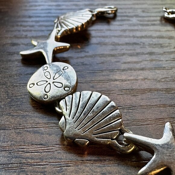 Vintage Silver Tone Bracelet Starfish Sea Shell Sand Dollar Beach Vacation 7" - Picture 2 of 7